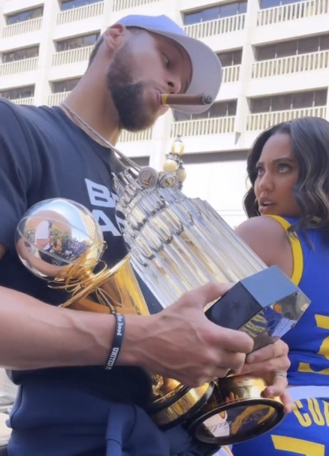 1-2遭逆转，切尔西上一次欧冠半场领先后输球是在2013年（切尔西1-2被逆转：欧冠半场领先仍落败，上一次已是2013年）